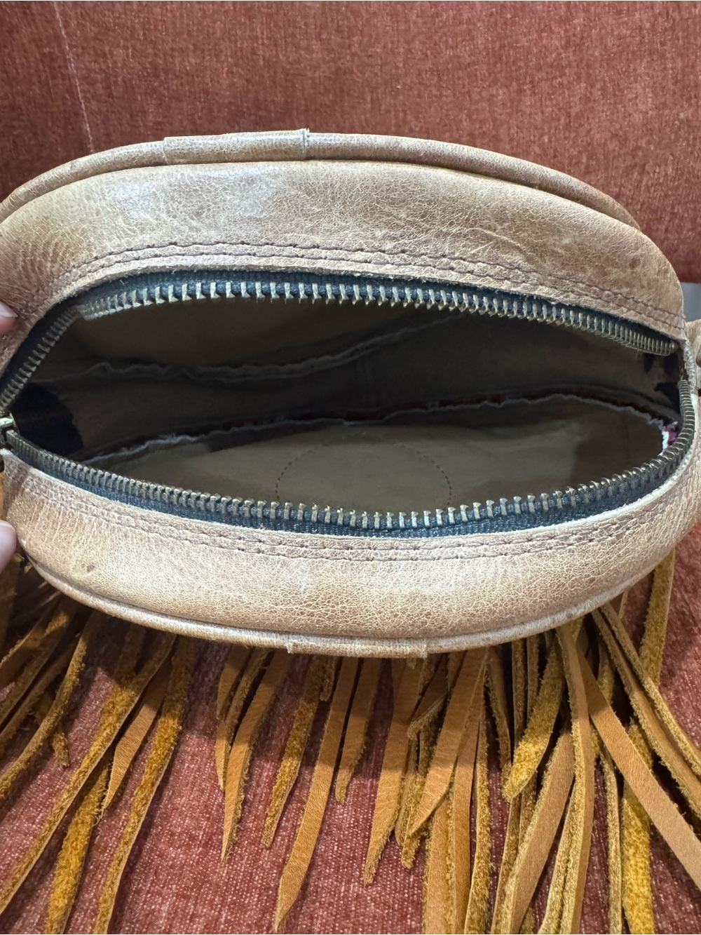 [SOLD] Handmade Guatemalan Leather Fringe Crossbody Bag w/ Embroidery Green Jade - Picture 5 of 5